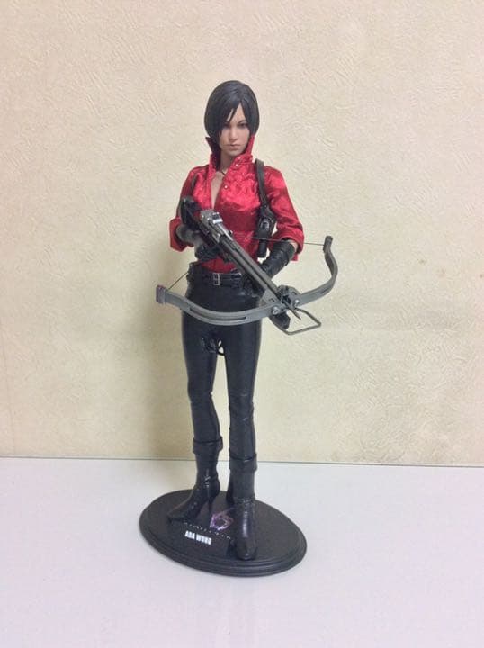 hottoys biohazard 1／6 フィギュア　エイダ　ミリタリー　銃