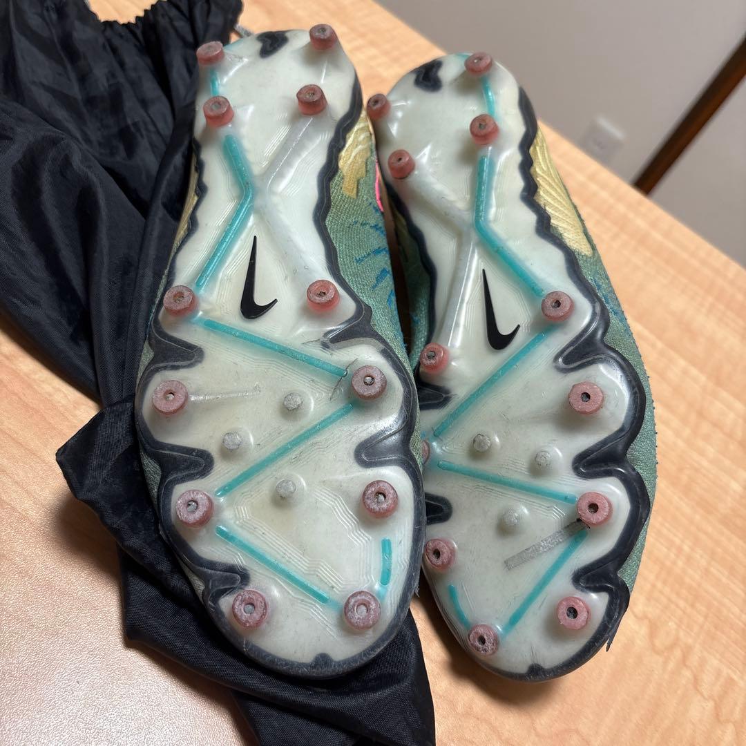 Nike ファントム GX エリート（PHANTOM GX ELITE）　AG