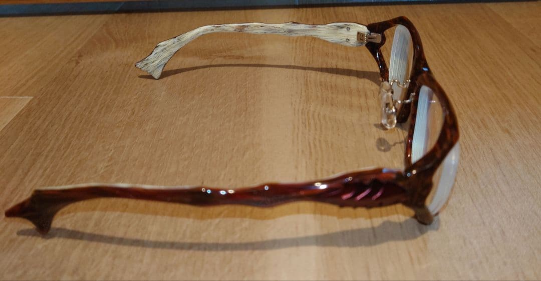 超希少品 モンスターハンターxALOOKコラボメガネ ラオシャンロンモデル