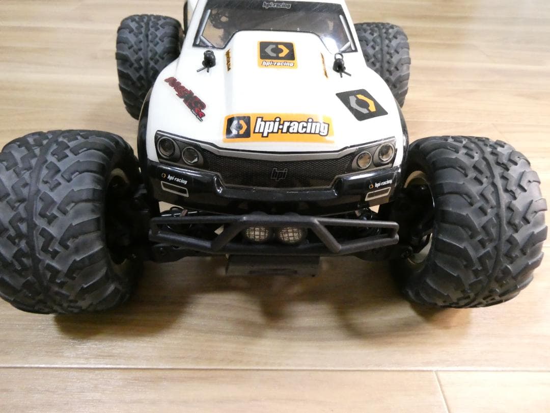 【お値下げ】HPI サベージXS SS 　EPカー　モンスタートラック