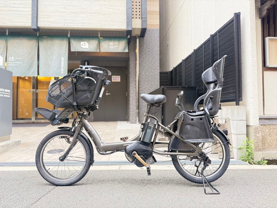 子供乗せ　3人　ヤマハ　電動アシスト自転車 チャイルドシート付き グレー