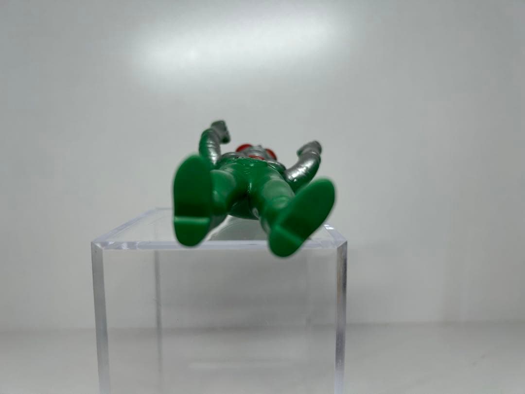 無版権　仮面ライダーV3 ミニソフビ 当時物　駄菓子屋　パチ　石森プロ