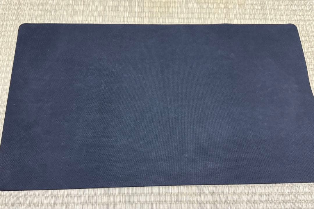 遊戯王　プレイマット　神碑の泉