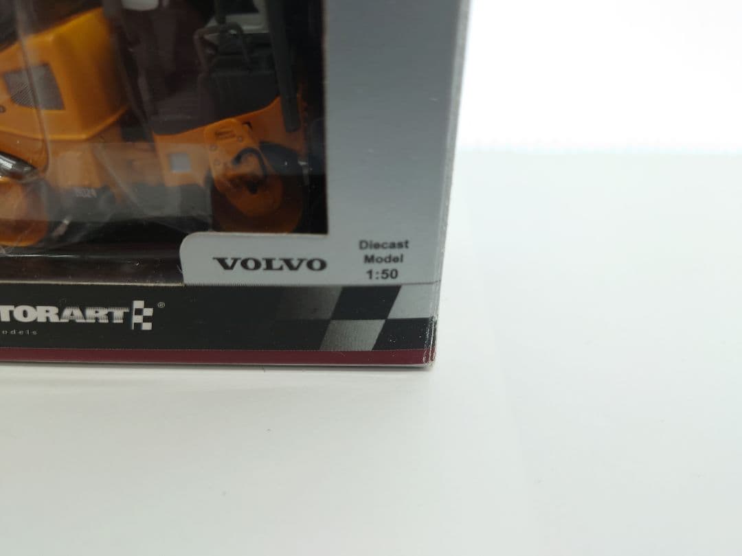モーターアート　VOLVO　DD-24　ロードローラー　スケール 1/50