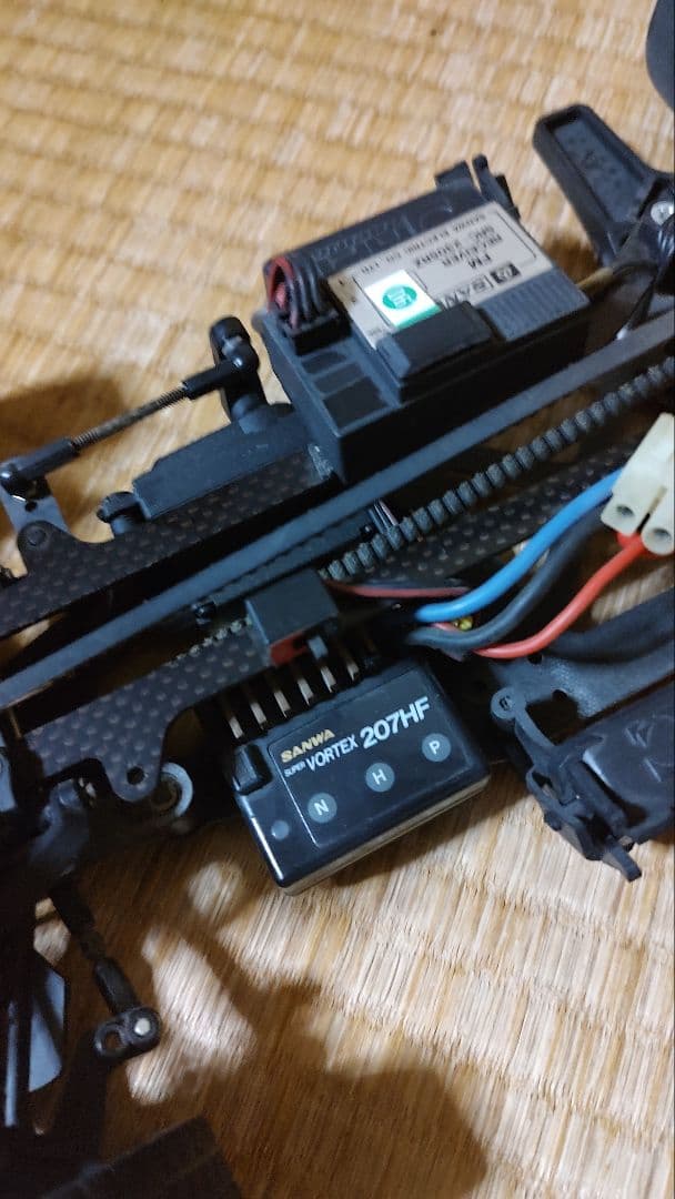 HPI RS4 と サンワ m-zechs 当時物 カタログ等　セットで