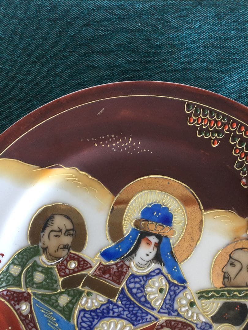 レア　古薩摩　金襴手色絵金彩飾り皿 明治骨董 手描き細密絵付皿　オキュパイド