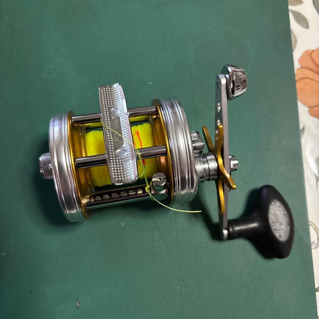 ABU 6500C ROCKET 両軸リール