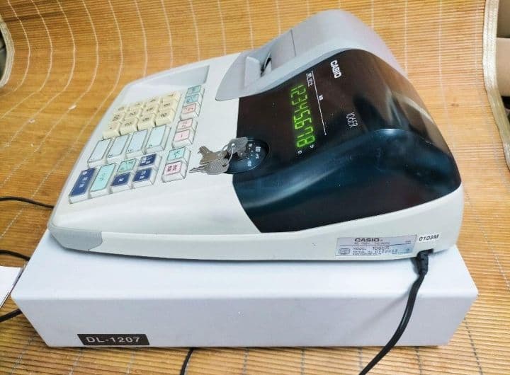 カシオレジスター　106ER　簡単便利特殊　送料込　000152