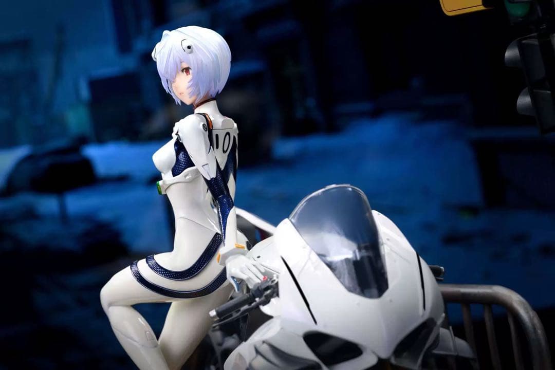 綾波レイ　フィギュア　エヴァンゲリオン　ガレージキット