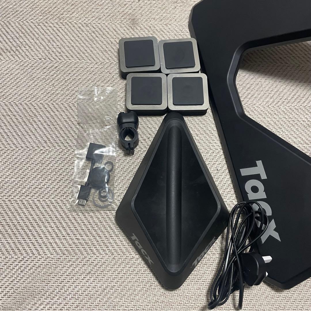 Tacx NEO Smart スマートトレーナー／Zwift対応／スプロケット付