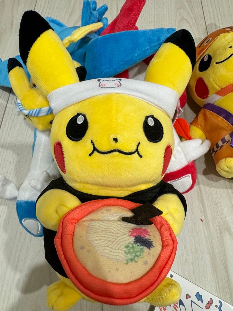 ポケモンセンター　福岡限定　ピカチュウ ぬいぐるみ　セット
