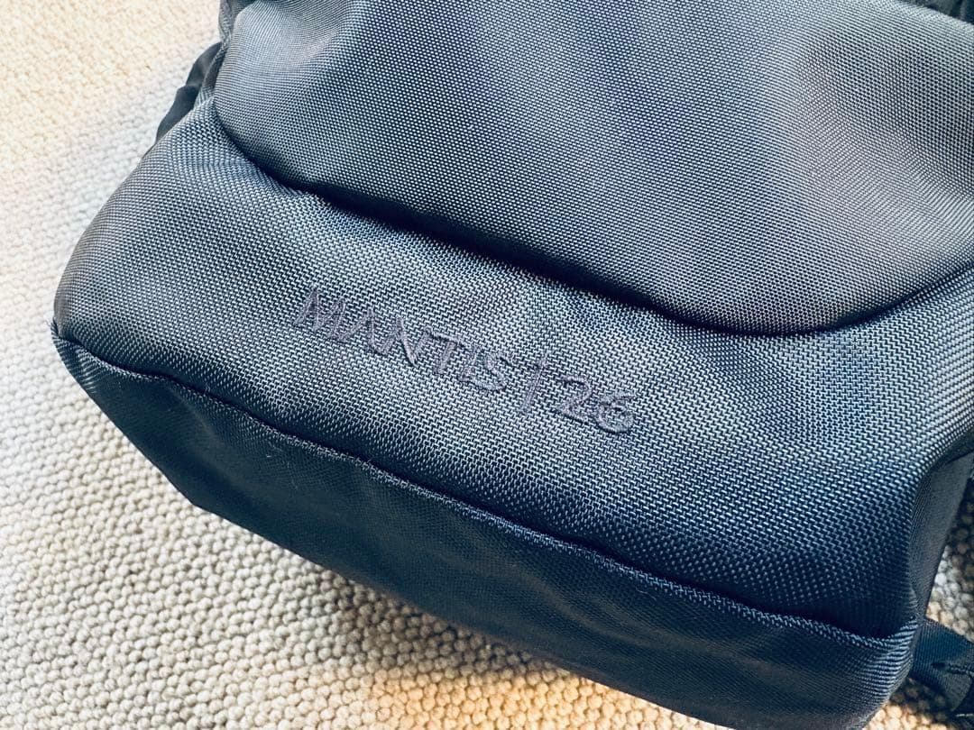 新型 ARC’TERYX マンティス26L バッグパック リュック アウトドア