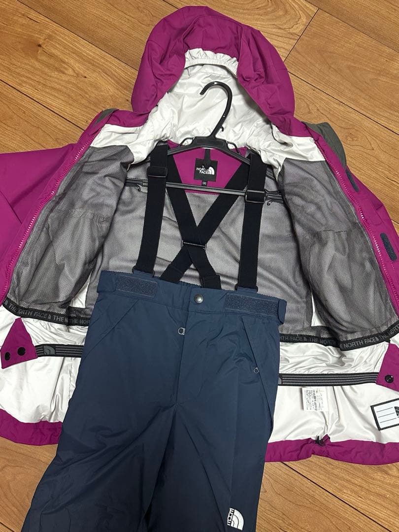 THE NORTH FACE ザノースフェイス 子ども用スキーウェア 130