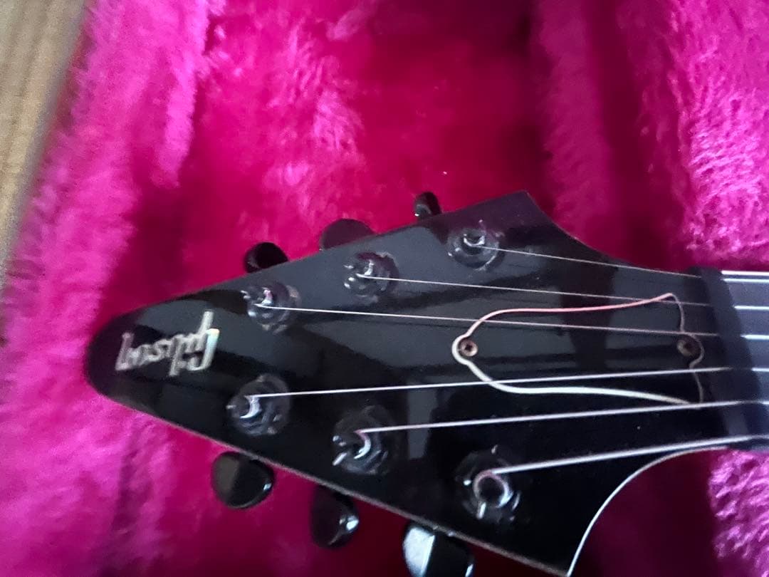 Gibson フライング V90 専用ケース付