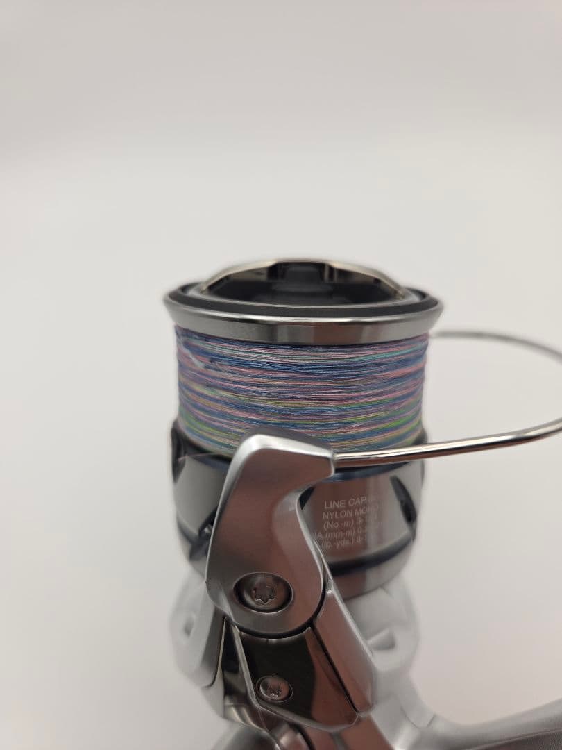 SHIMANO STRADIC C3000HG スピニングリール