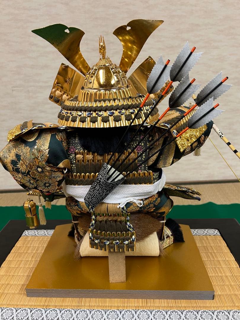 五月人形 8号 彫金 大翔 若草 松月作 特撰 古代鎖太刀 藤栄作 鎧 兜