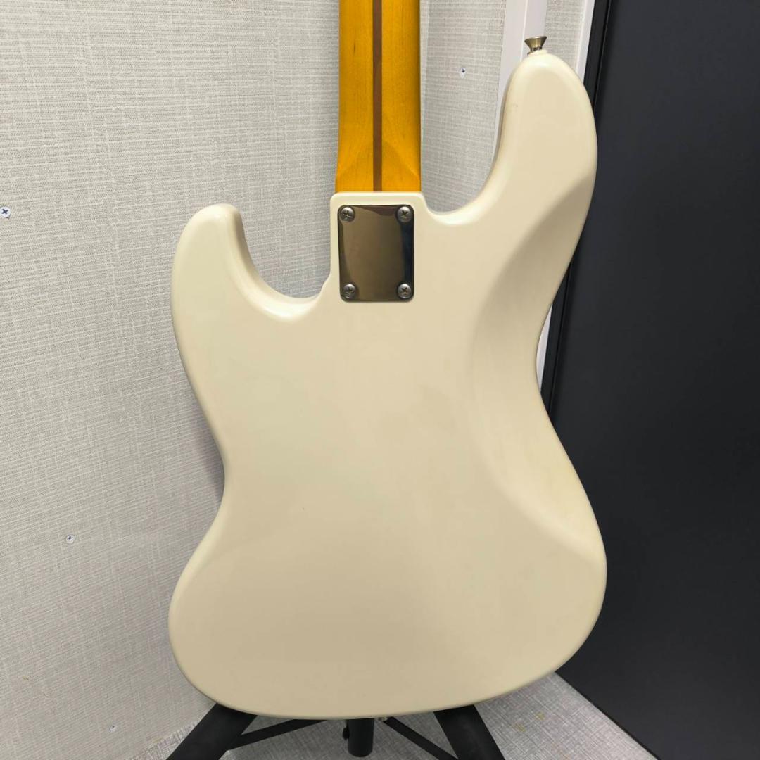 Cool Z Jazz Bass ジャズベース 白　アイボリー