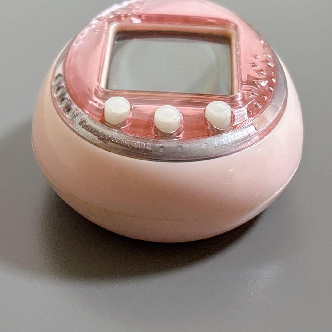 たまごっちiDL ピンク　たまごっち