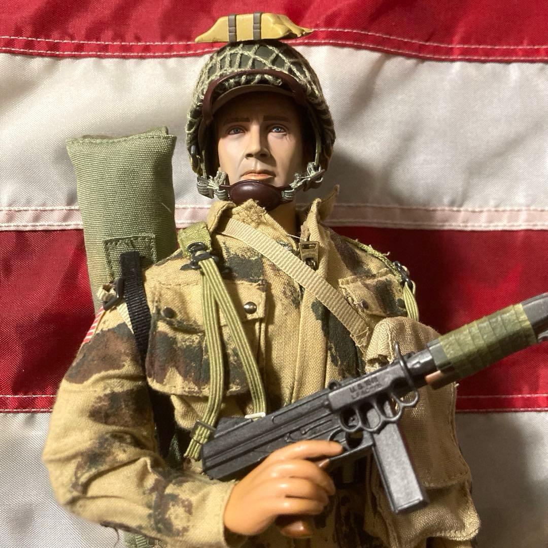 ドラゴンモデルズ1/6米陸軍第82空挺師団トム先遣部隊員&デァニー軍曹2体セット