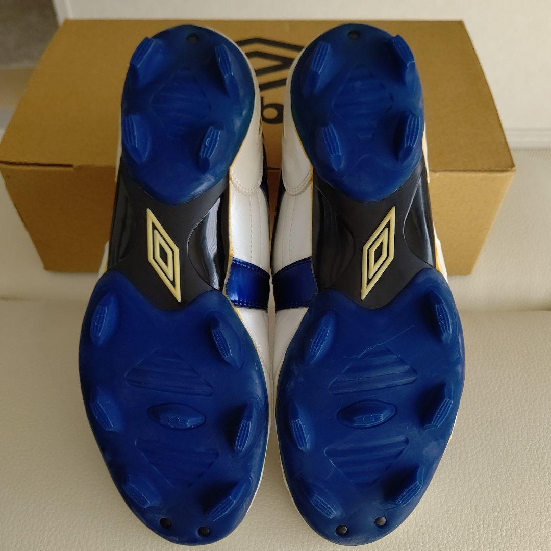 未使用品 UMBRO アクセレイターSJ Ⅱ サッカーシューズ ホワイト/ブルー
