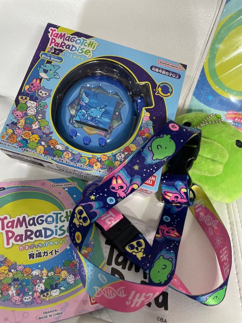 たまごっちパラダイス ブルーウォーター 美品ストラップセット