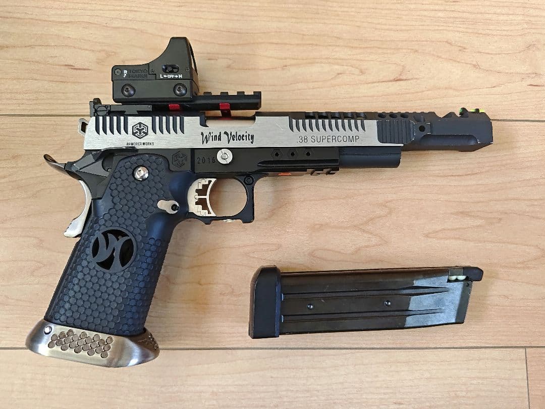ARMORER WORKS　Hi-Capa 5.1 RazorCatタイプ