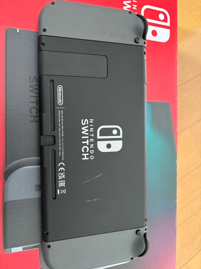 美品Nintendo Switch 本体 グレー Joy-Con付き