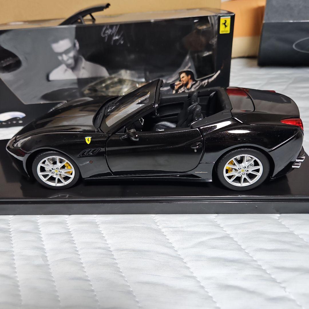 ミニカー Ferrari California e Michael 1/18