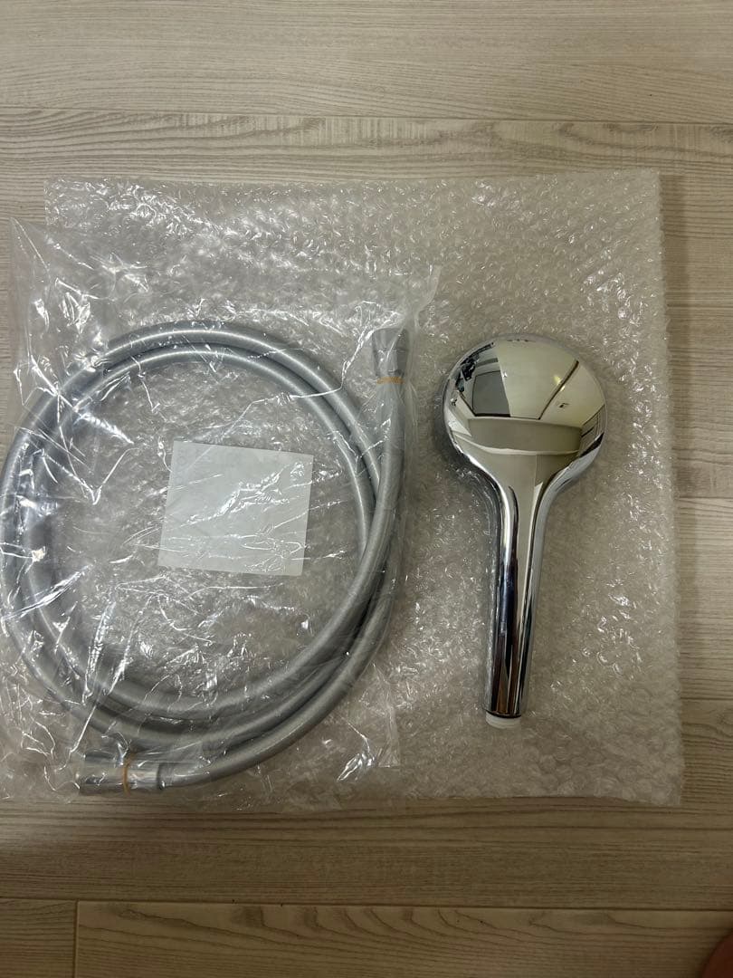 新古品】TOTOコンフォートウェーブシャワーヘッド3モードとホースセット