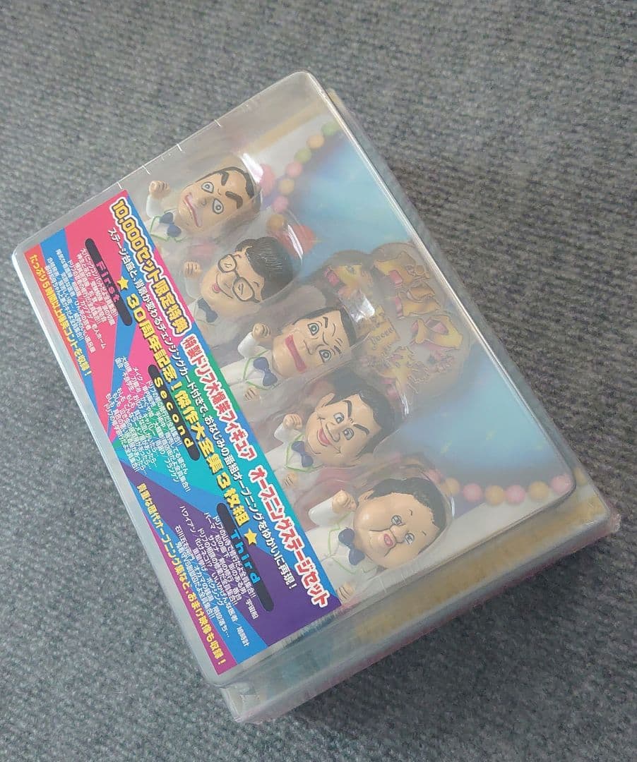ドリフ大爆笑～30周年記念★傑作大全集～DVD-BOX〈3枚組〉フィギュアセット