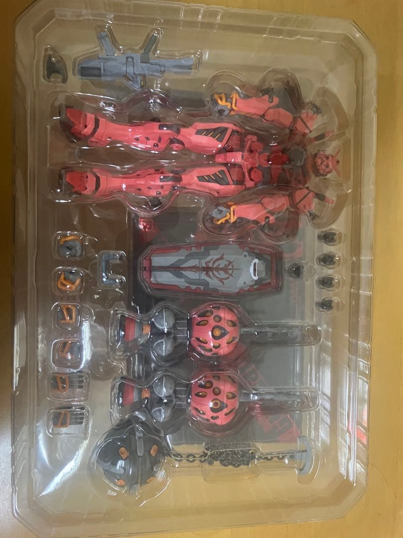 L ROBOT魂 赤いガンダム