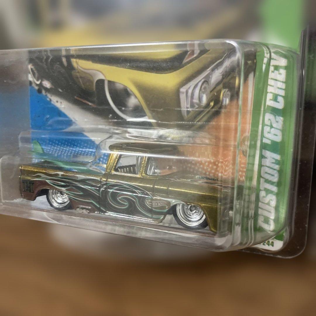 ホットウィール　CUSTOM 62 CHEVY PICKUP STH TH