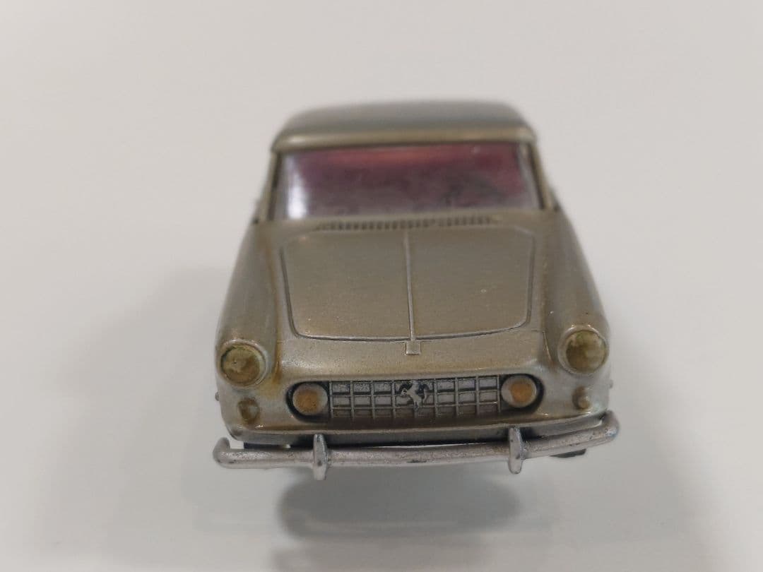 ミニカー SOLIDO REF 123 FERRARI 250GT 2+2