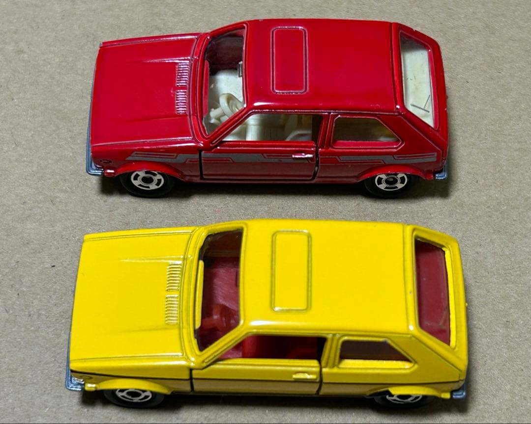 トミカ フォルクスワーゲン ゴルフ GLE 2台セット