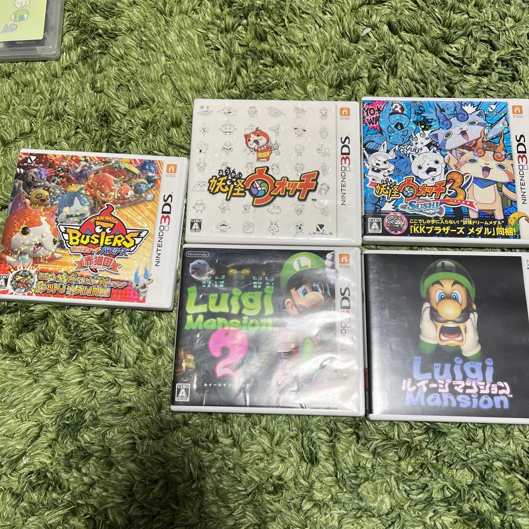 ニンテンドー3DS LL レッド ゲームソフト5本セット 充電器付き