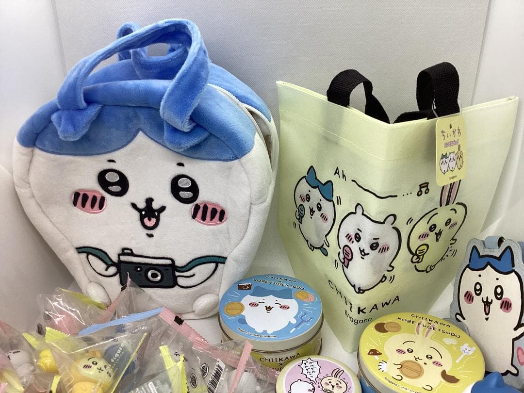 ちいかわ ハチワレ うさぎ 鎧さん フィギュア バッグ グッズ セット おまとめ