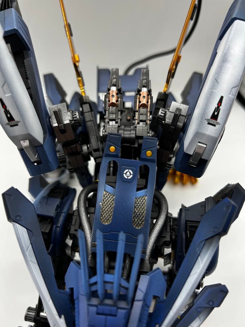 ゾイド　コトブキヤ　HMM ブレードライガーAB バン仕様風　メッキパーツ使用