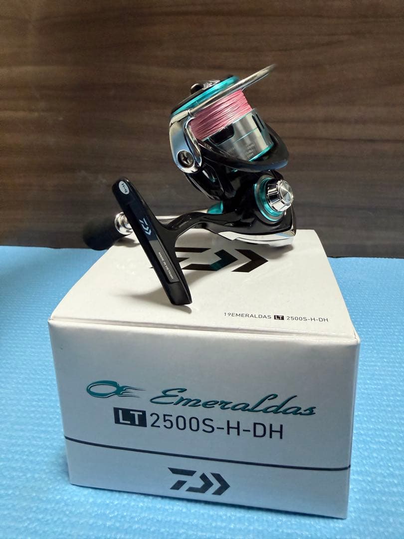 ダイワ エギングリール 19,Emeraldas LT2500S-H-DH