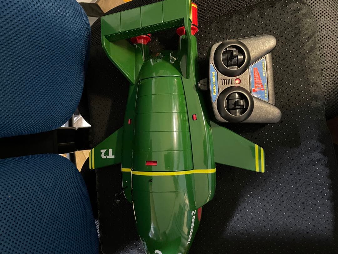 タカラ ラジコン サンダーバード2号