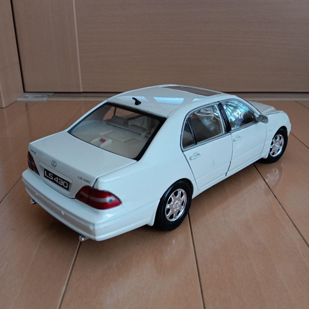 モーターマックス　LEXUS　LS430 1/18