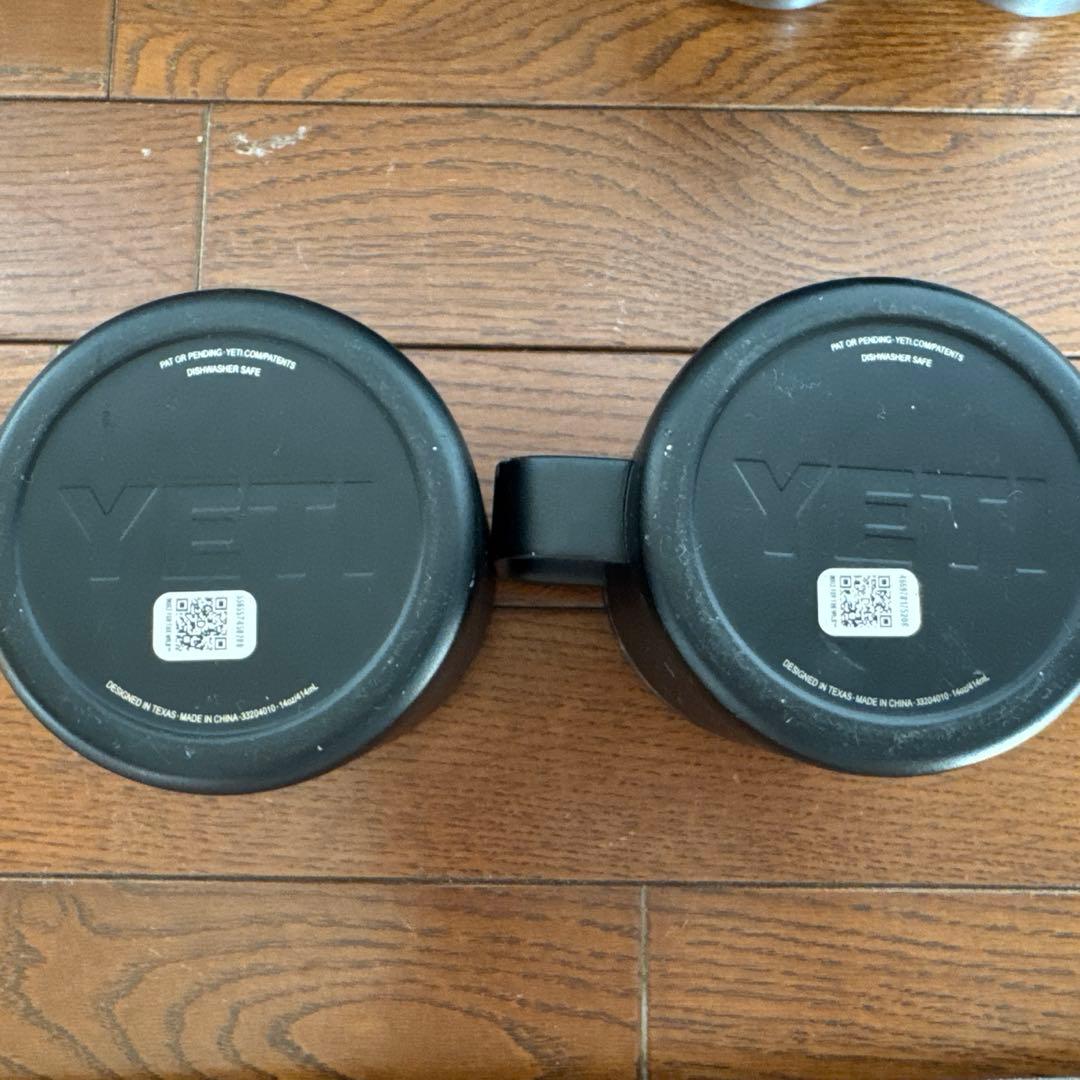 YETI ステンレスマグカップ ブラック14oz(414ml)&缶クーラー