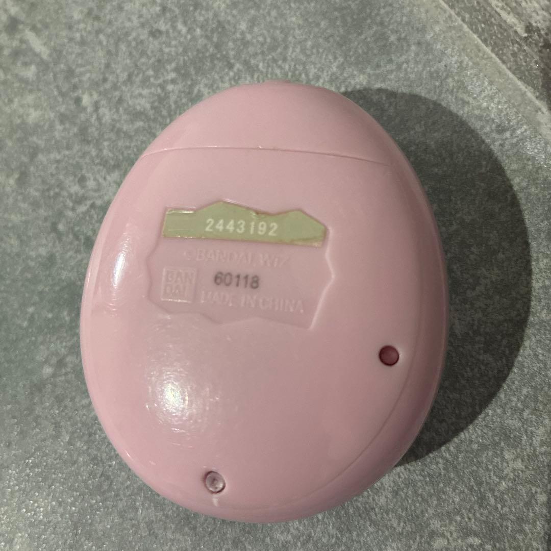 Tamagotchi meets ピンク ハートデザイン