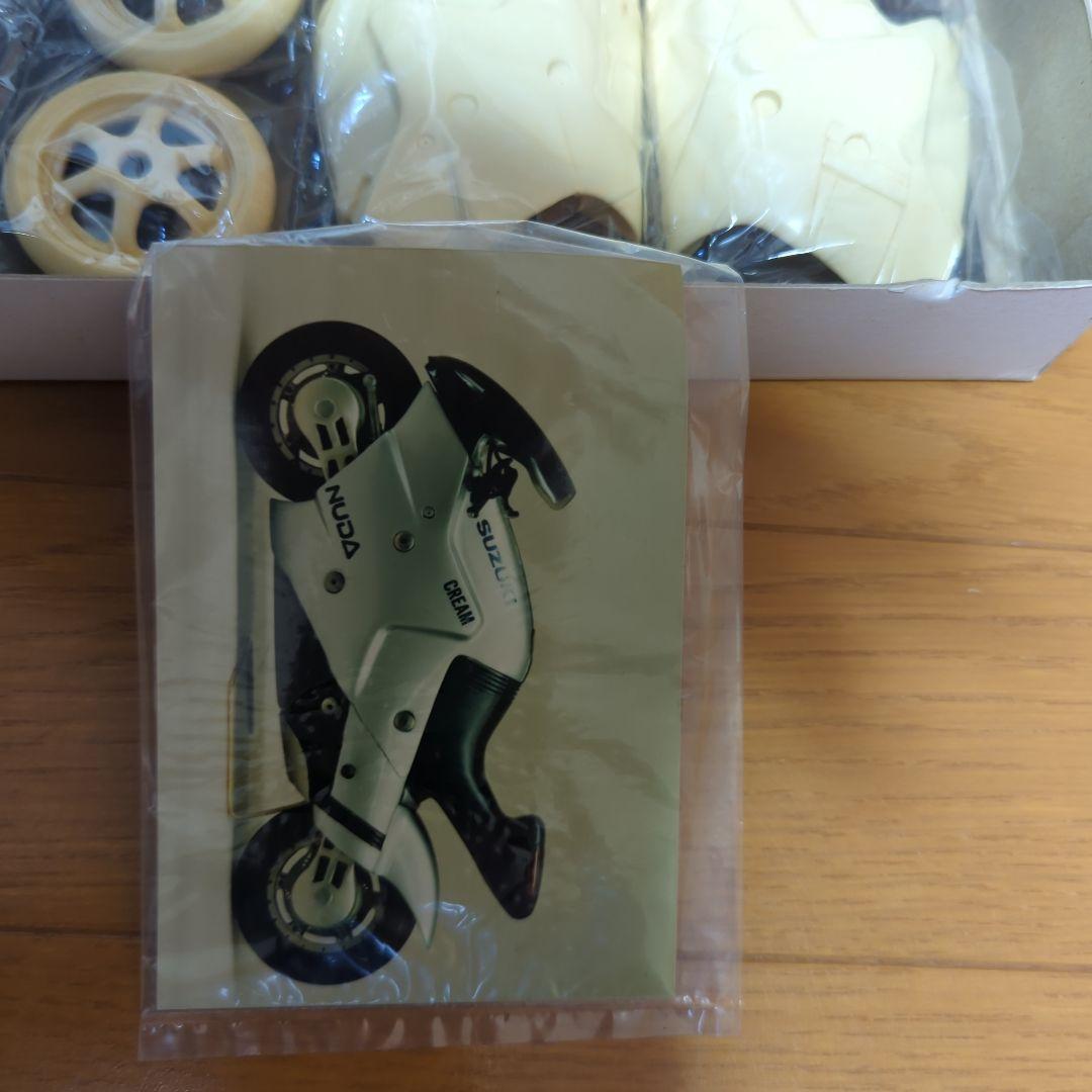 SUZUKI NUDA 1/12スケールバイクモデル