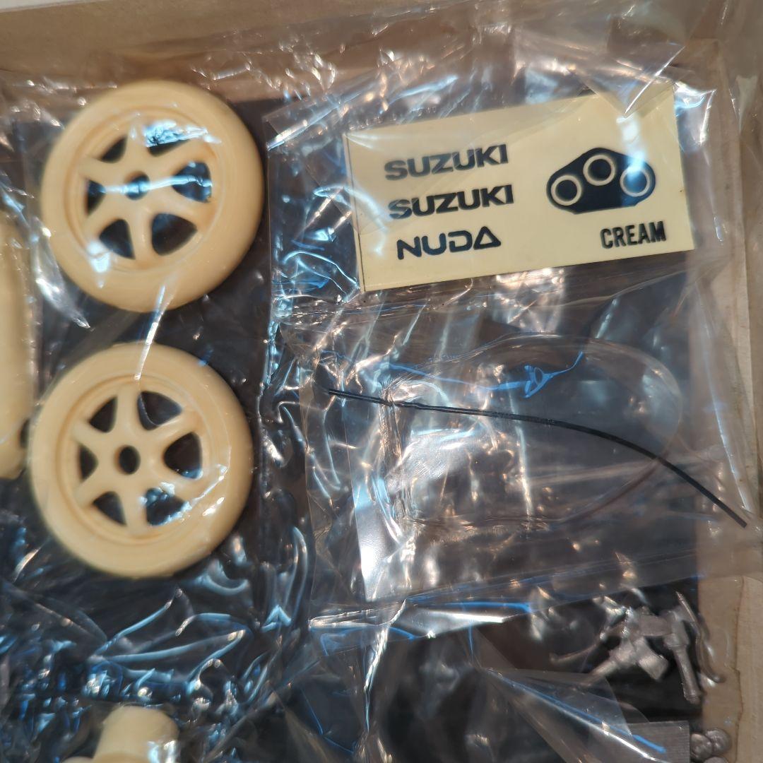 SUZUKI NUDA 1/12スケールバイクモデル