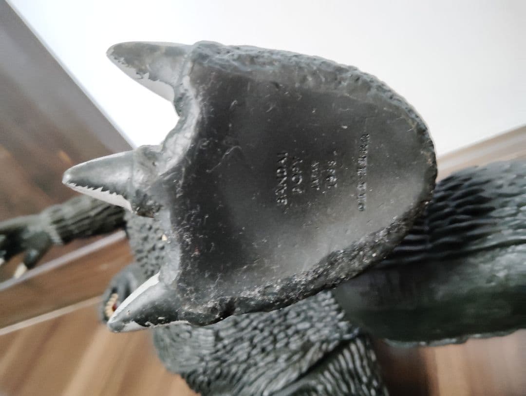 ゴジラ フィギュア