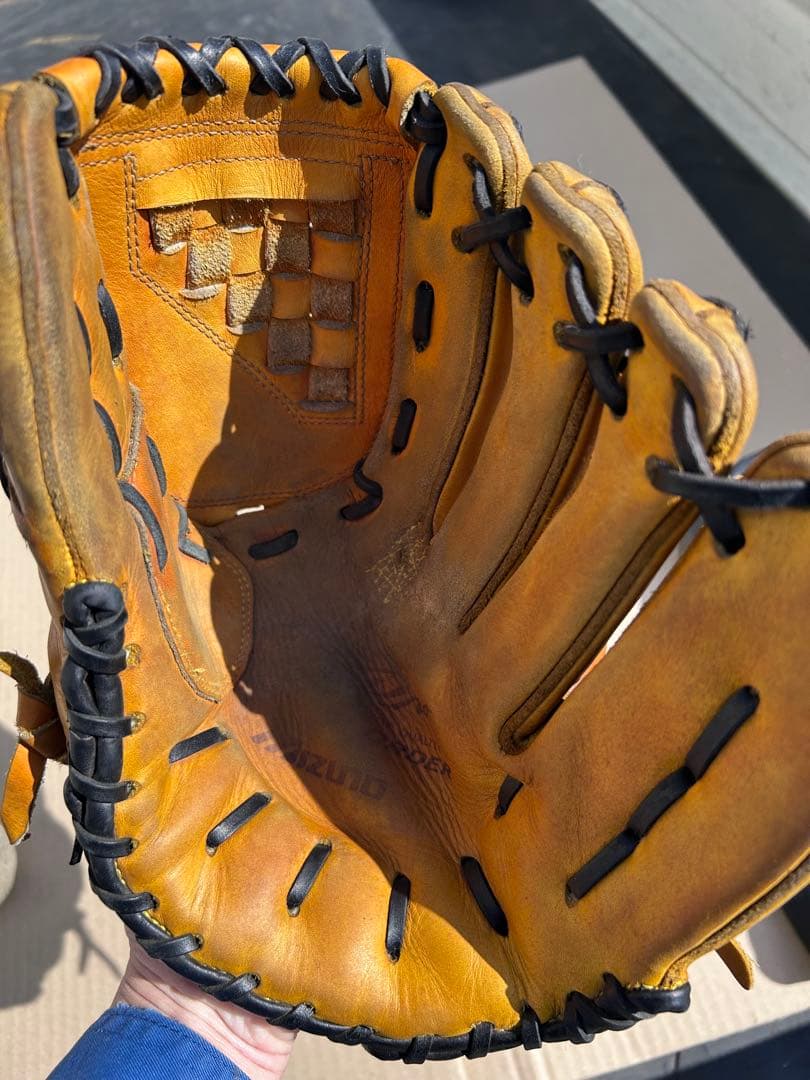 Mizuno Pro投手用軟式グローブ