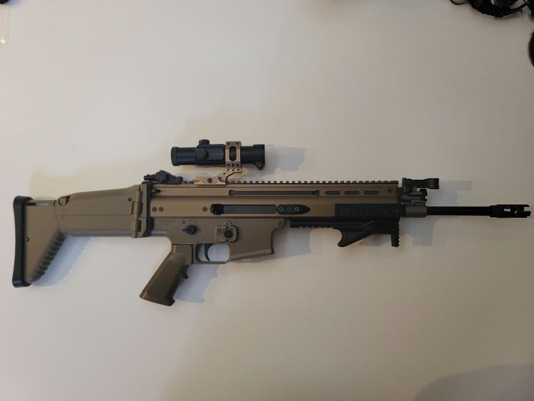 東京マルイ 次世代電動ガン SCAR-L FDE エアガン トイガン