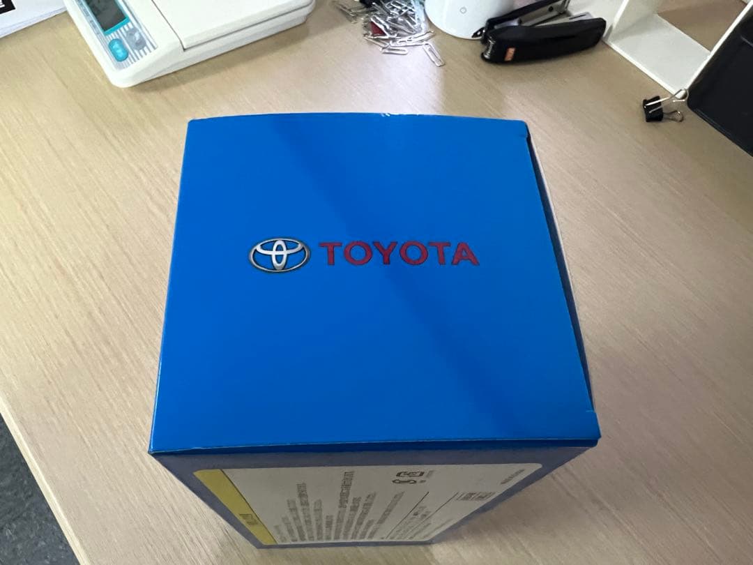 【新品未開封】トヨタ プリウス 1/30スケール モデルカー