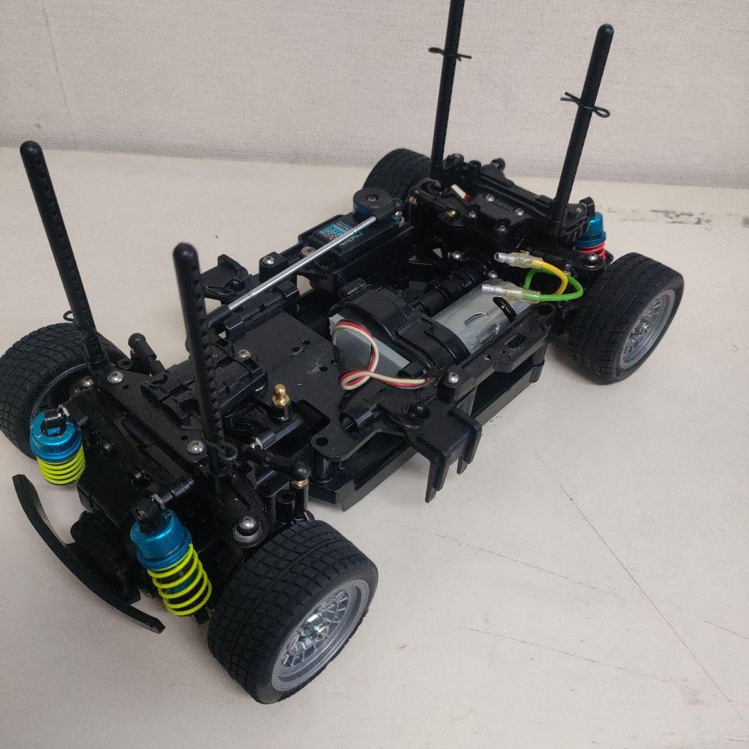 タミヤ MB-01シャーシ、 オプション装備、サーボ、フィアットボディ付き