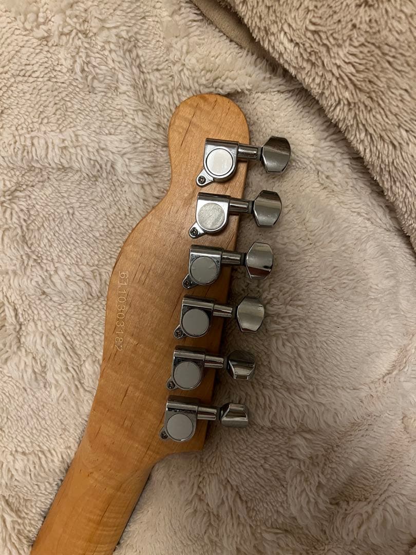 Legend エレキギター レッド 現状渡し ギター本体のみ